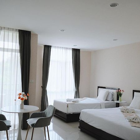 Herry Residence Chiang Mai Extérieur photo