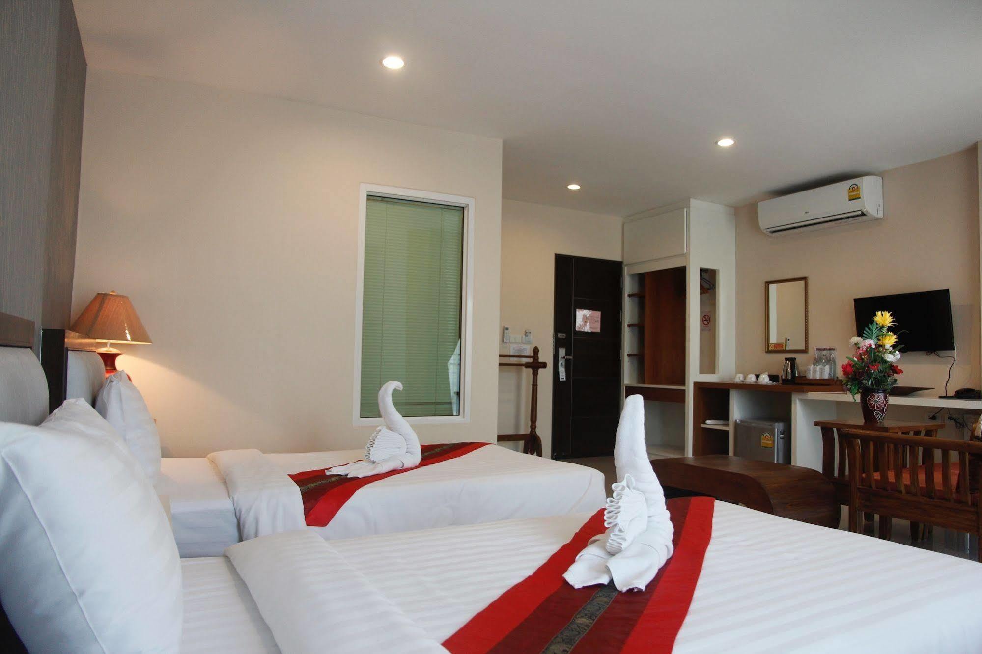 Herry Residence Chiang Mai Extérieur photo