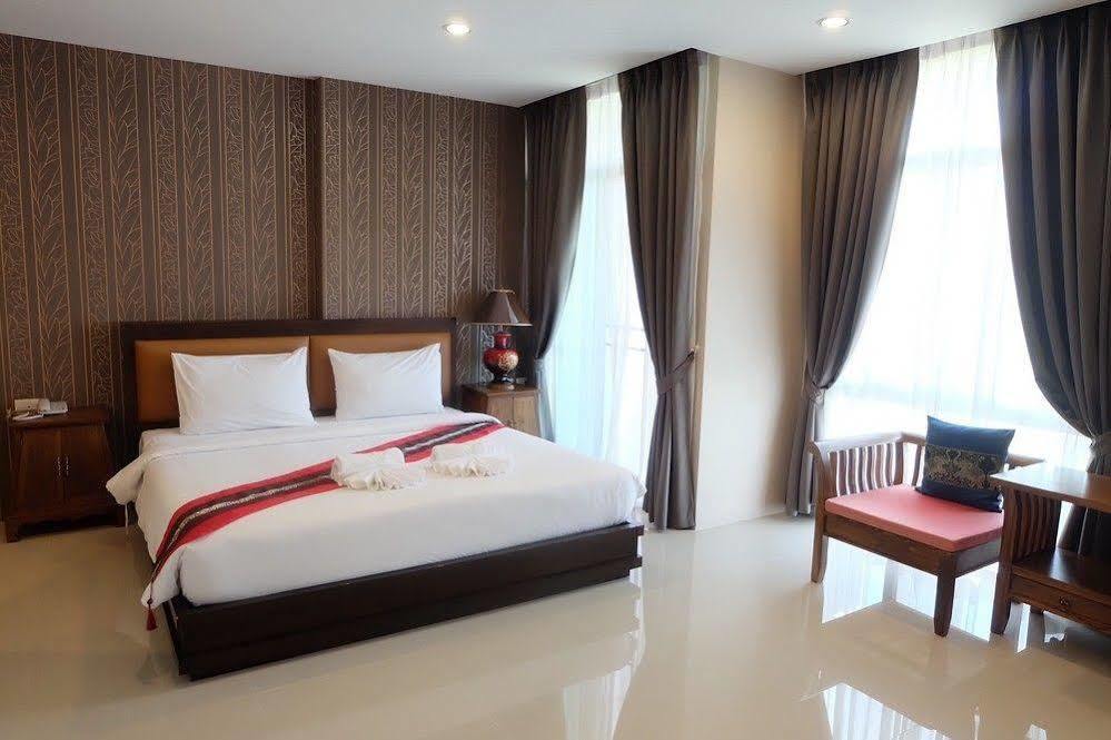 Herry Residence Chiang Mai Extérieur photo