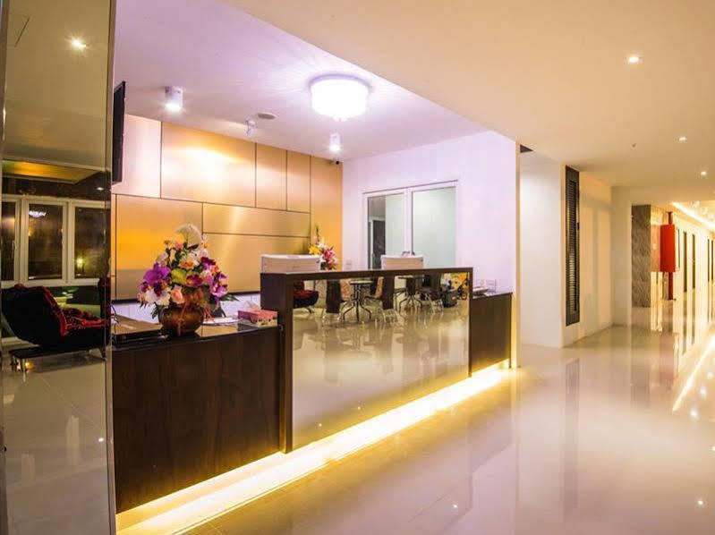 Herry Residence Chiang Mai Extérieur photo
